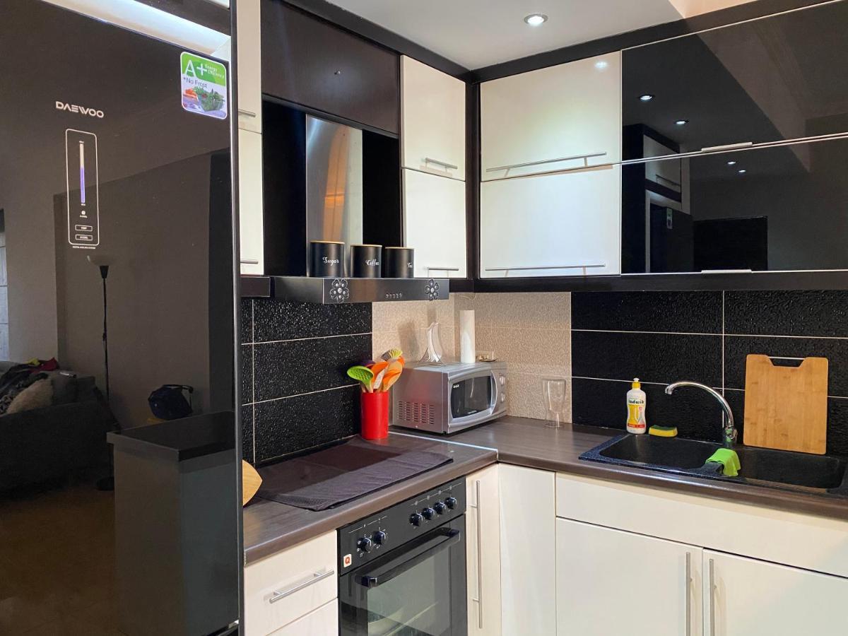 Sunny Apartament Saranda Ngoại thất bức ảnh